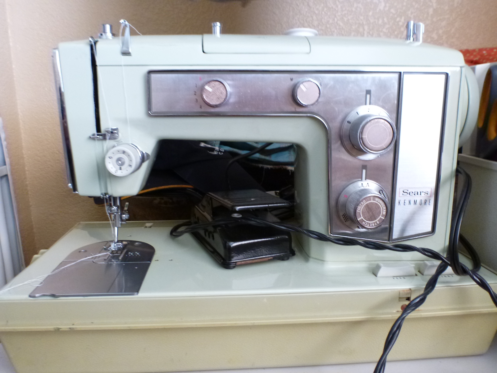 HEY!....IT'S MARJ My vintage sears sewing machine