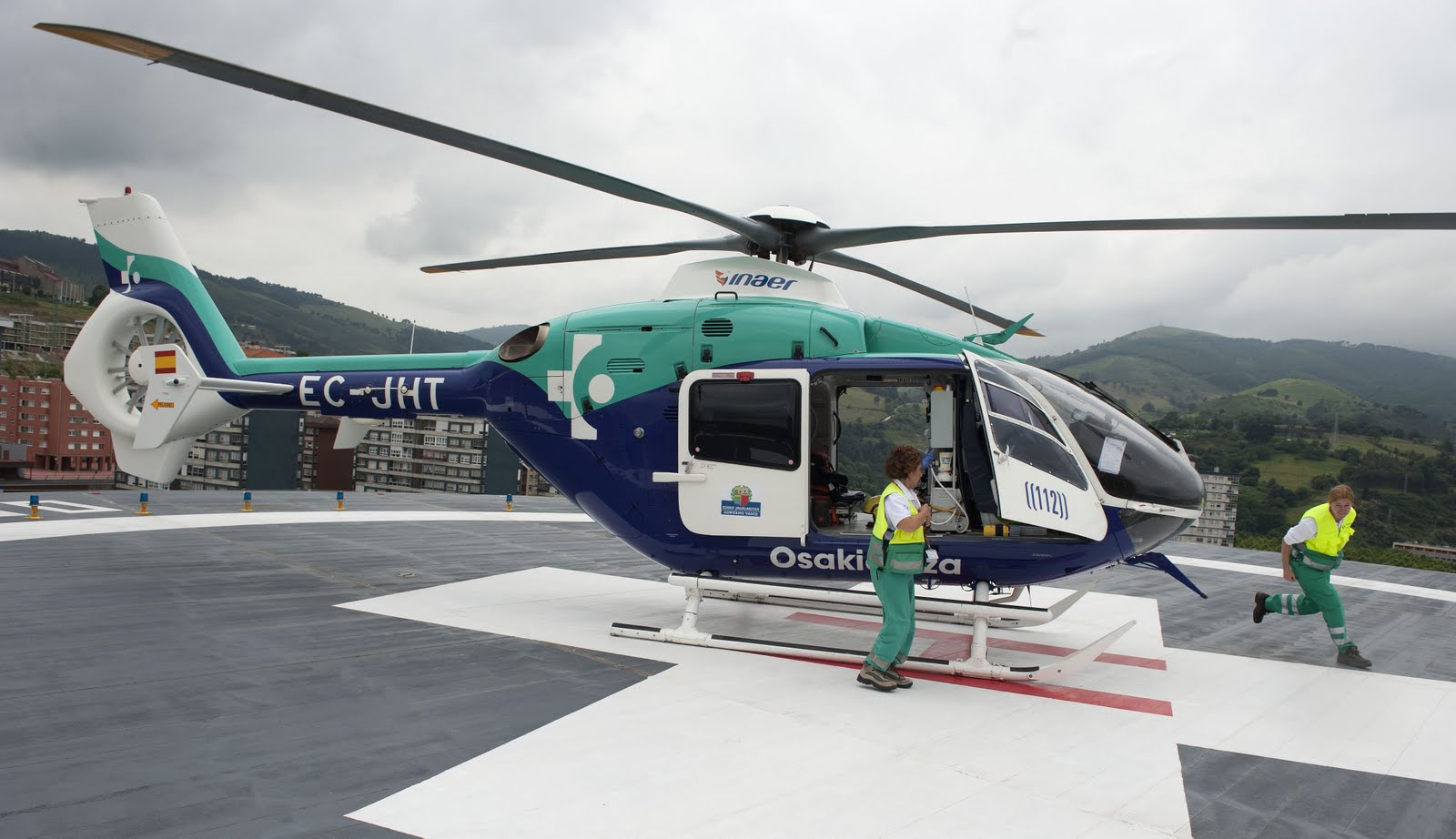 El Hospital de Cruces inaugura su helipuerto