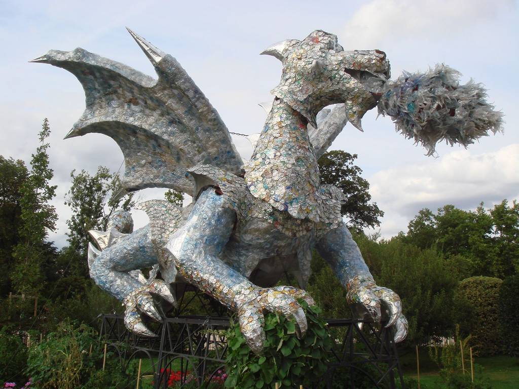 Here Be Dragons Amazing Statues and Sculptures of Dragons Around the