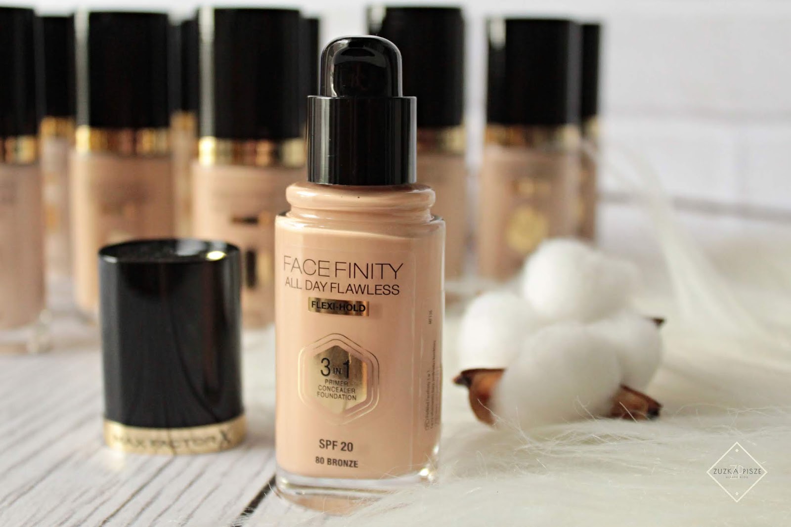 NOWOŚĆ! Podkład + korektor Max Factor Facefinity All Day Flawless 3 w 1 ...