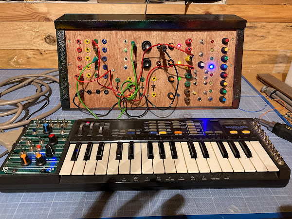 MATRIXSYNTH: Circuit Bent Casio SK-1 with Patchbay and Sequencer