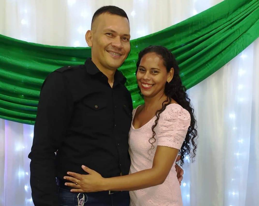 Tanto bate até que fura: prefeito nomeia esposa do vice para pasta de Cultura e Turismo