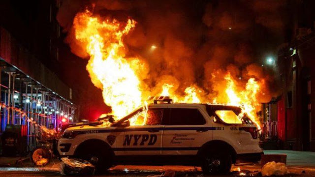MAYHEM IN AMERICA: Riots and chaos engulf New York, Los Angeles ...