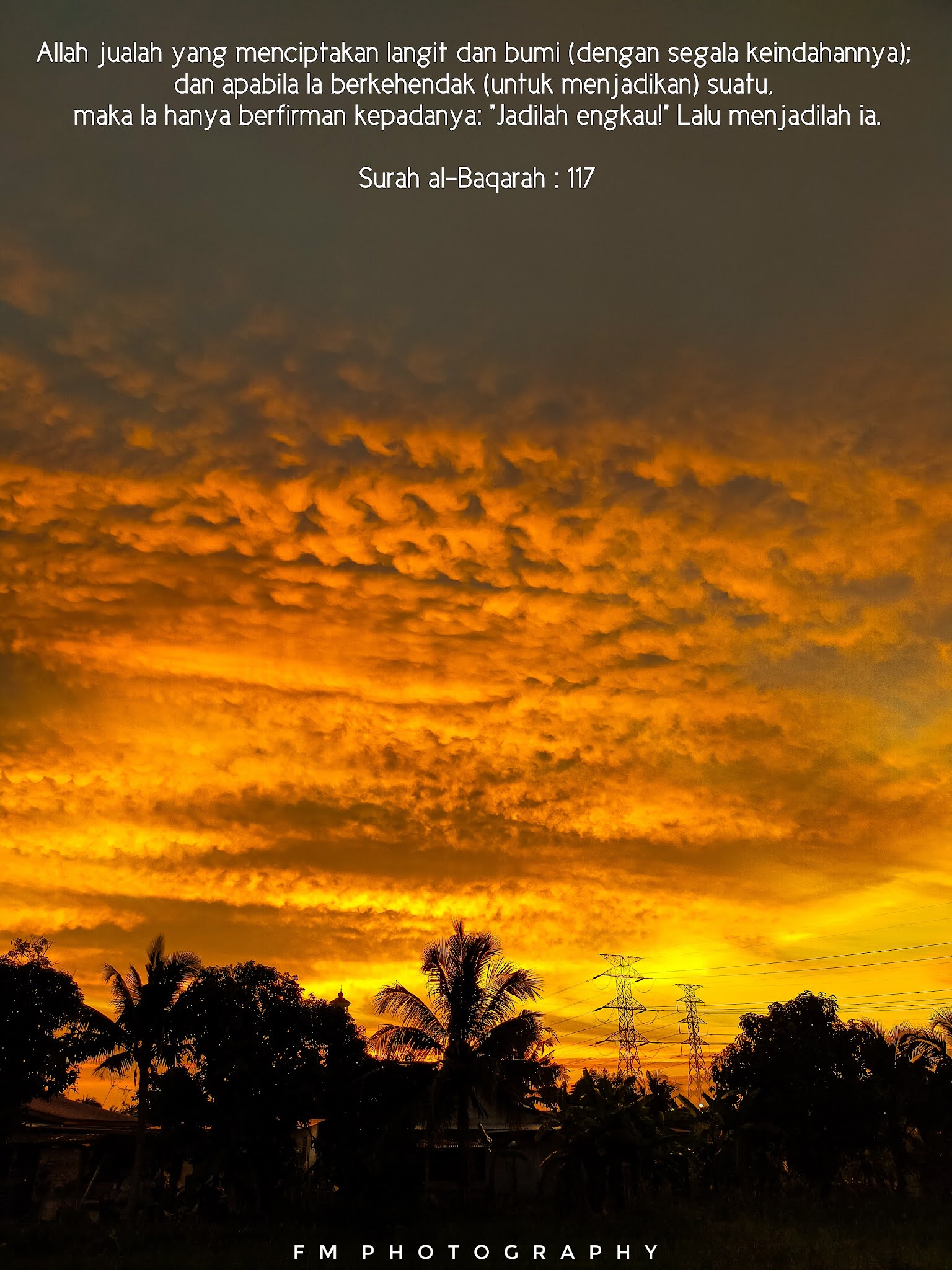 maksud lagu senja nan merah - Ashley Moore