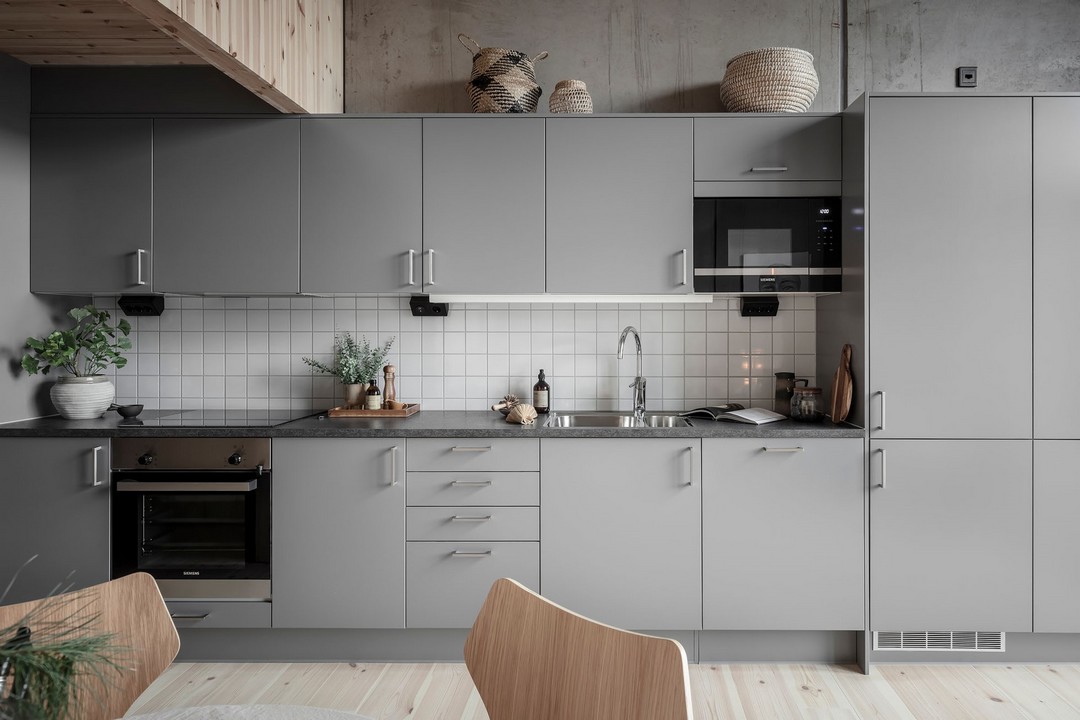 GRIS FONCÉ ET BOIS CLAIR