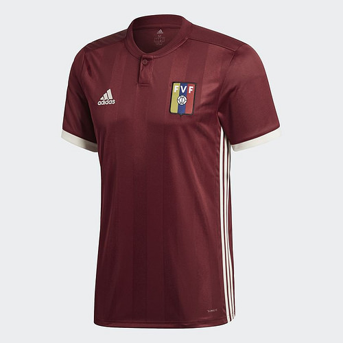 La nueva camiseta de la Vinotinto.