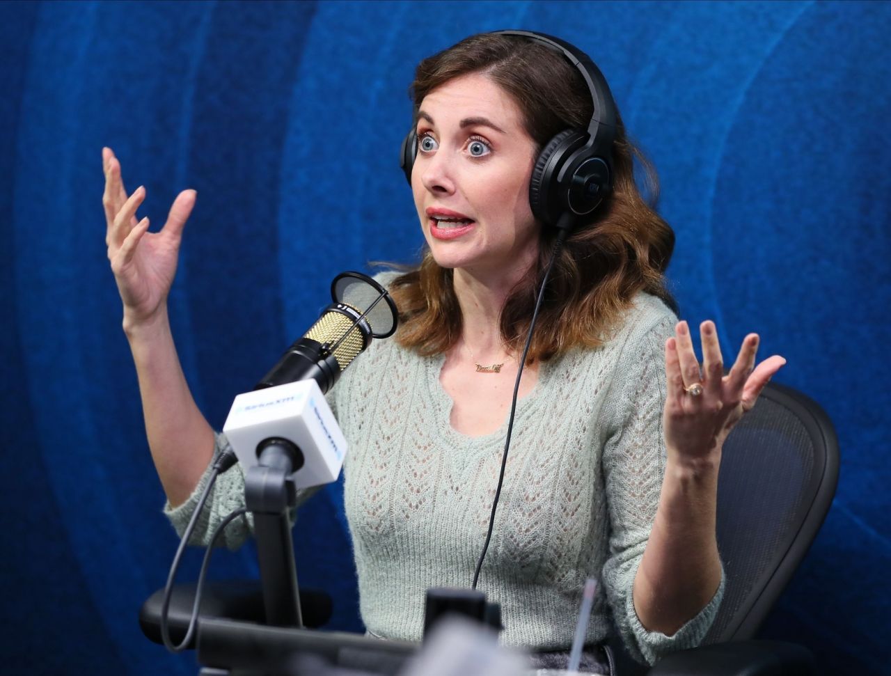 Alison Brie – Visits SiriusXM Studios in Los Angeles 01/23/2020