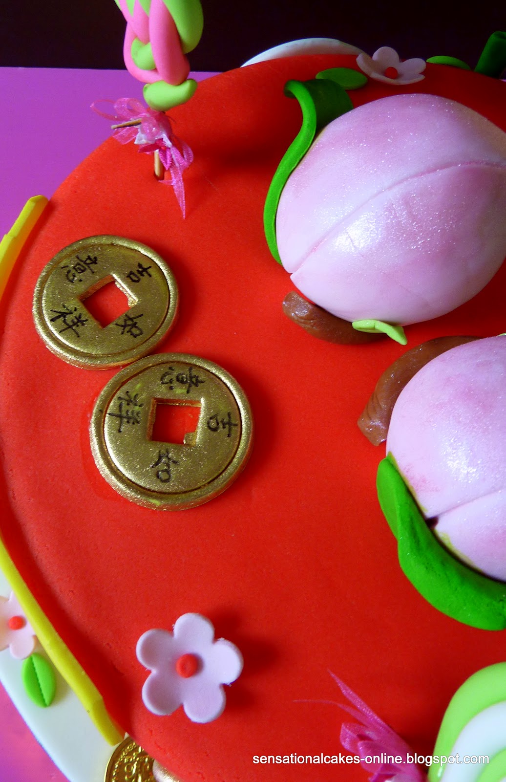 The Sensational Cakes Peach 3D Longevity cake Singapore ( Lucky