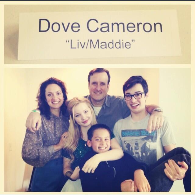 DisneyChannelEARS: &ldquo;Liv & Maddie&rdquo; Cast Photo