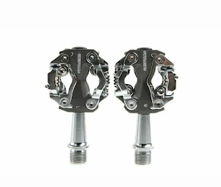 Pedal 215 gram dengan harga kurang dari USD 30