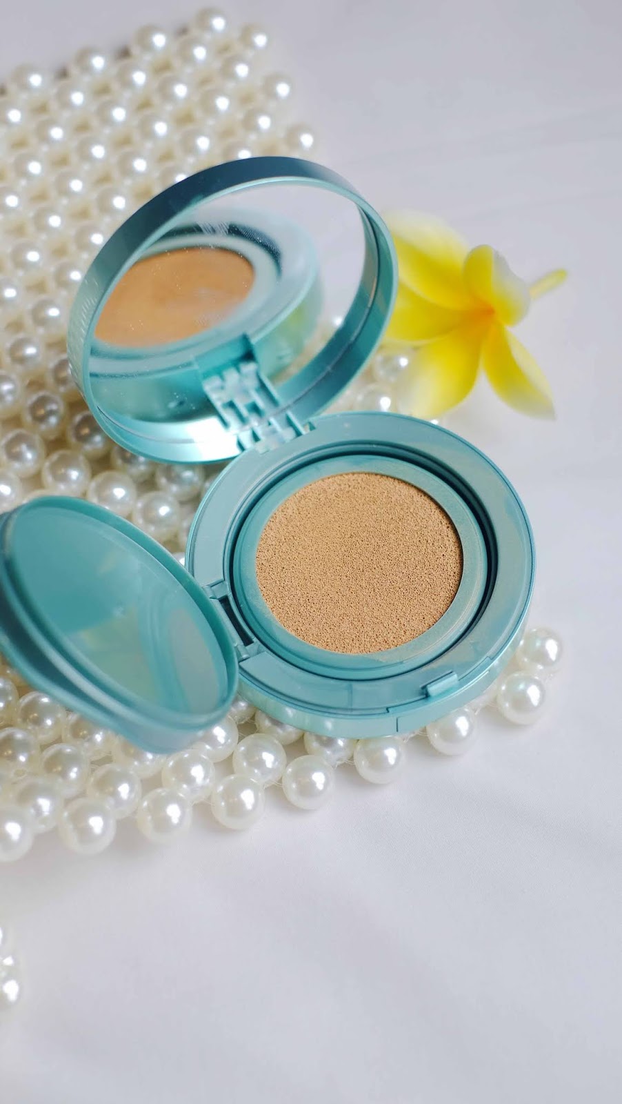 Review Wardah exclusive Flawless Cover Cushion Kania Dachlan