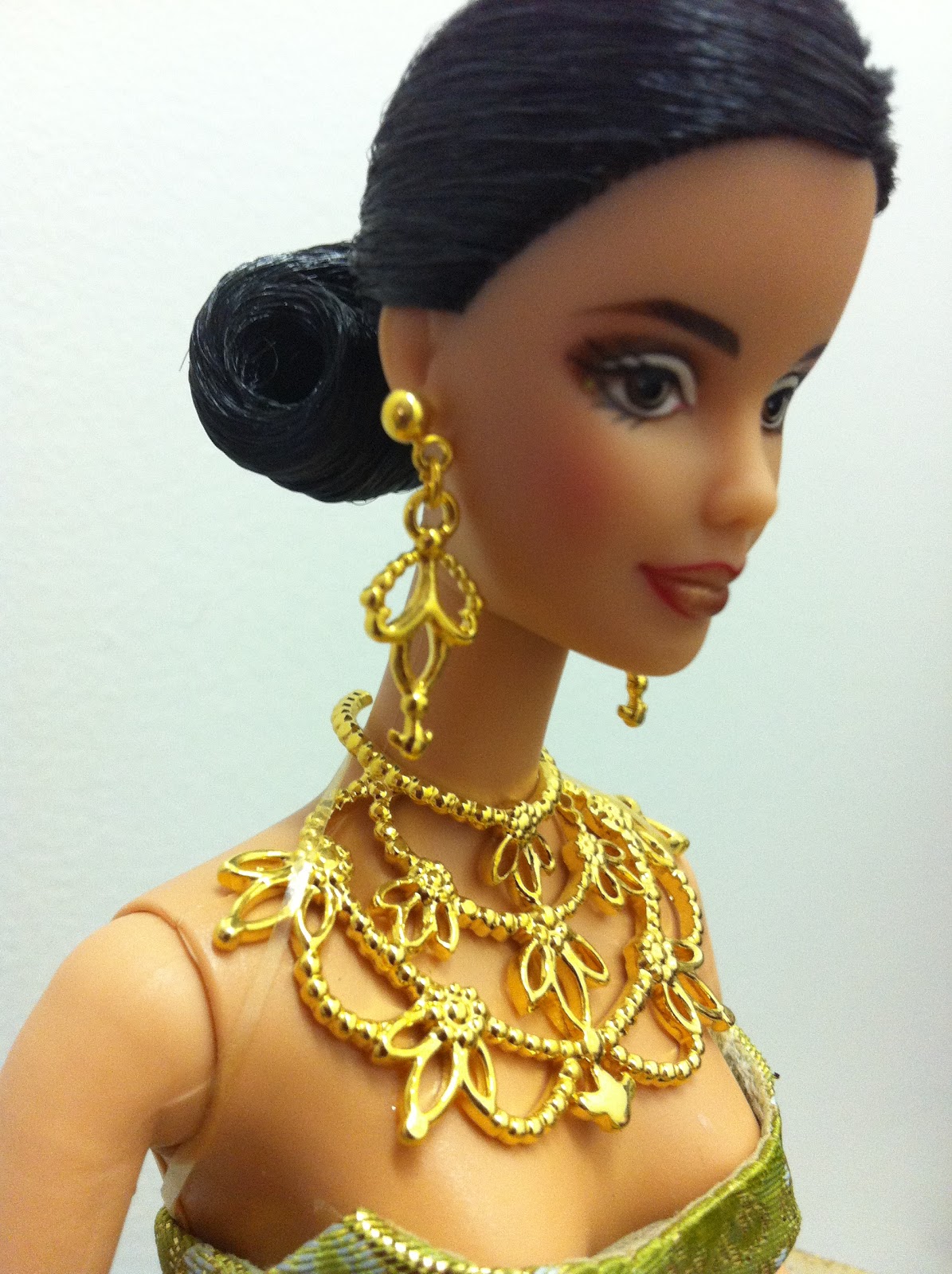 Barbie DeBoxed May 2012