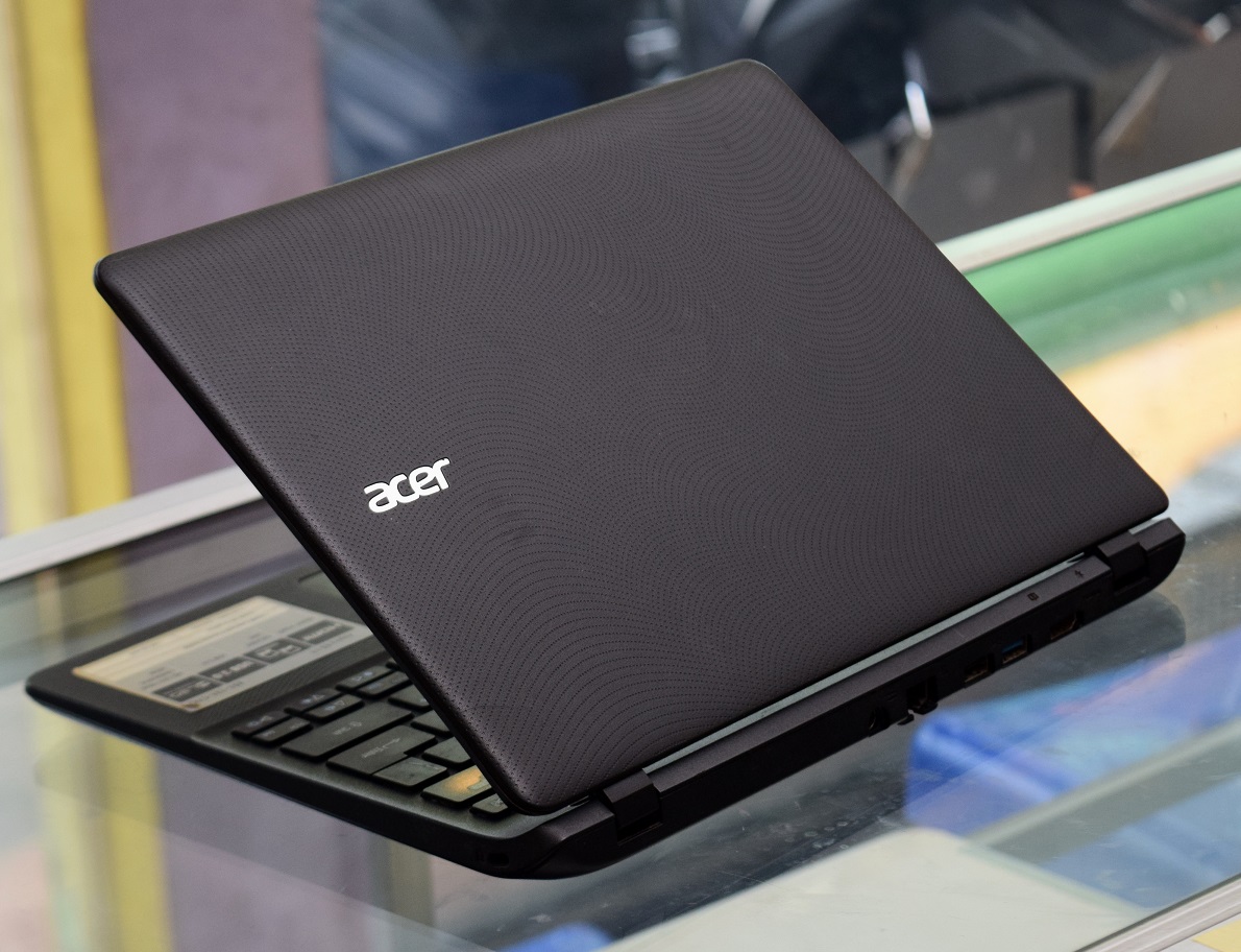 Acer es1-131 series. Acer aspire 3050. Acer aspire es1 131. Acer aspire es1 131. Acer e3-112.