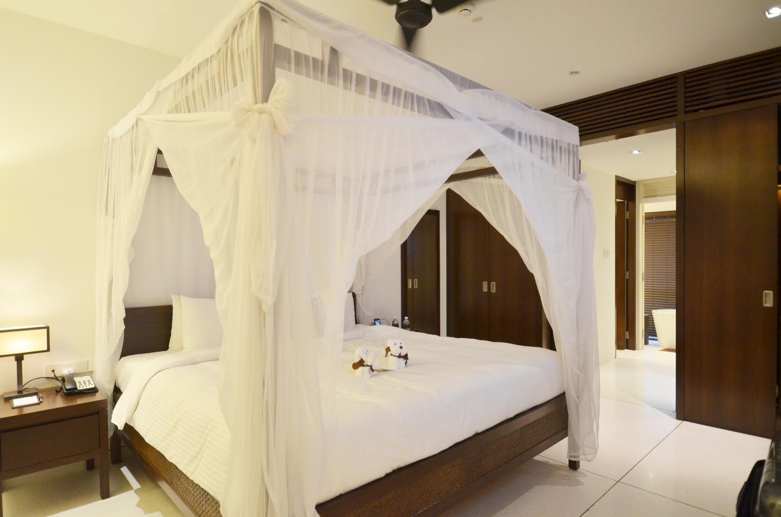 Ashlyn Thia Amara Sanctuary Resort Sentosa Club Tiny Package
