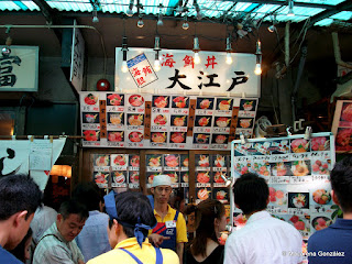 MERCADO DE TSUKIJI. TOKIO, JAPÓN