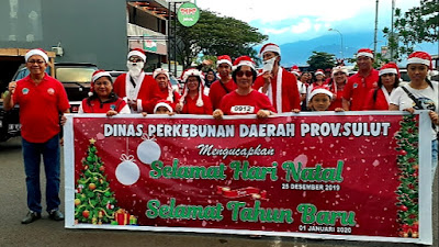 Disbun Sulut Meriahkan Parade Santa Christmas Festival 2019
