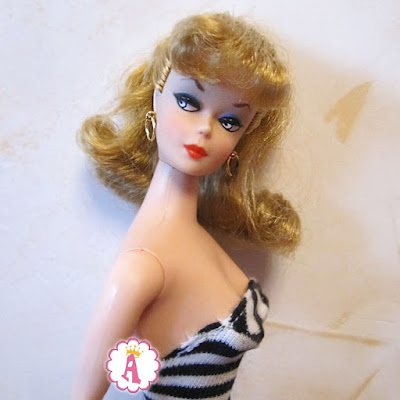Кукла барби репродукция 1959 года к 35-летию Barbie Mattel