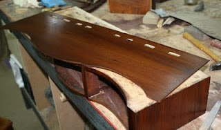 Restaurata: Restauración de espejo-tocador portátil.