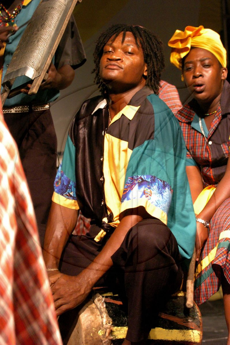 Demasiadas Noches Kumina (Jamaica)