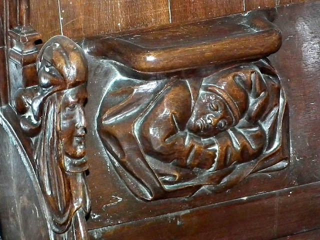 Carving under a misericord in the chapel of the Chateau of Usse, Indre et Loire, France. Photo by Loire Valley Time Travel.