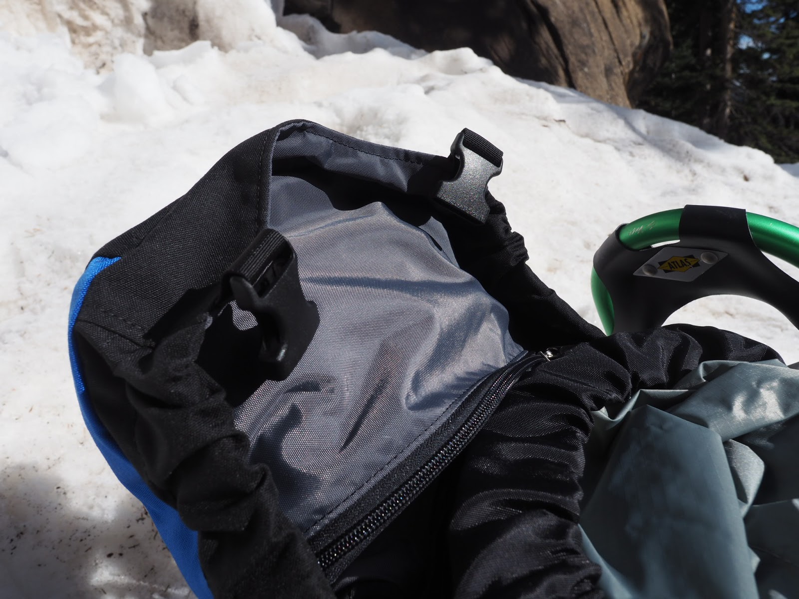 Review Cold Cold World Valdez Red Rocks Review