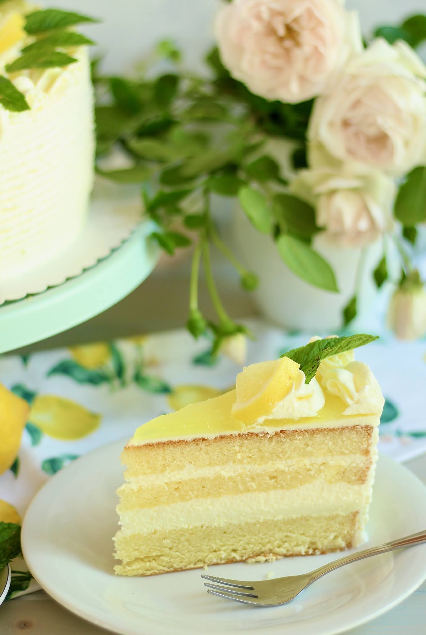🍋 Super erfrischende Zitronen-Joghurt-Torte mit Götterspeise! 🍋 | Rezept und Video von Sugarprincess