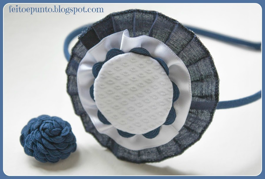 Diadema y flor de piquillo