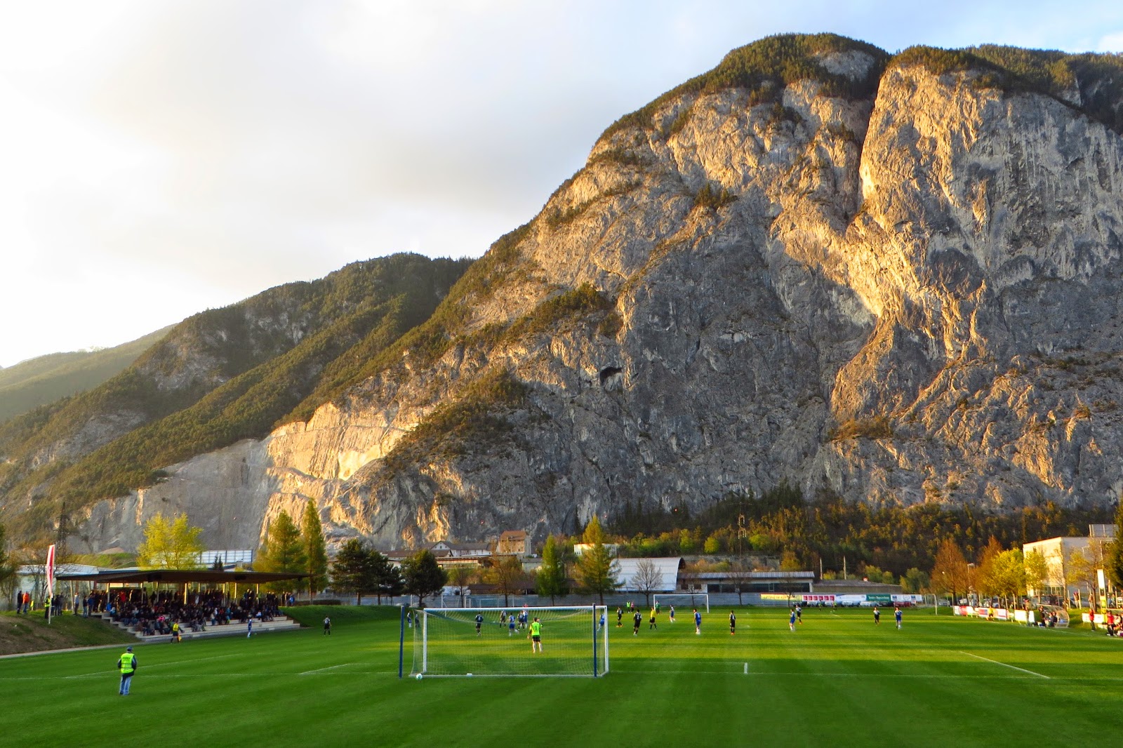 INSIEME! Foto-Seite: SV Kematen - FC Zirl 1:1