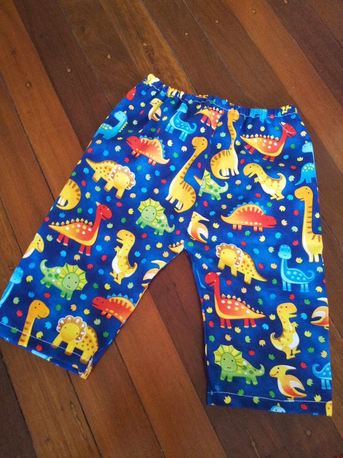 Riches & Roses Handmade for Kids: Sewing tutorial: Easy baby pants