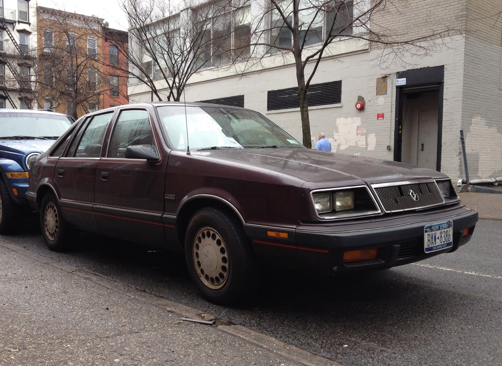 Lebaron chrysler 1989