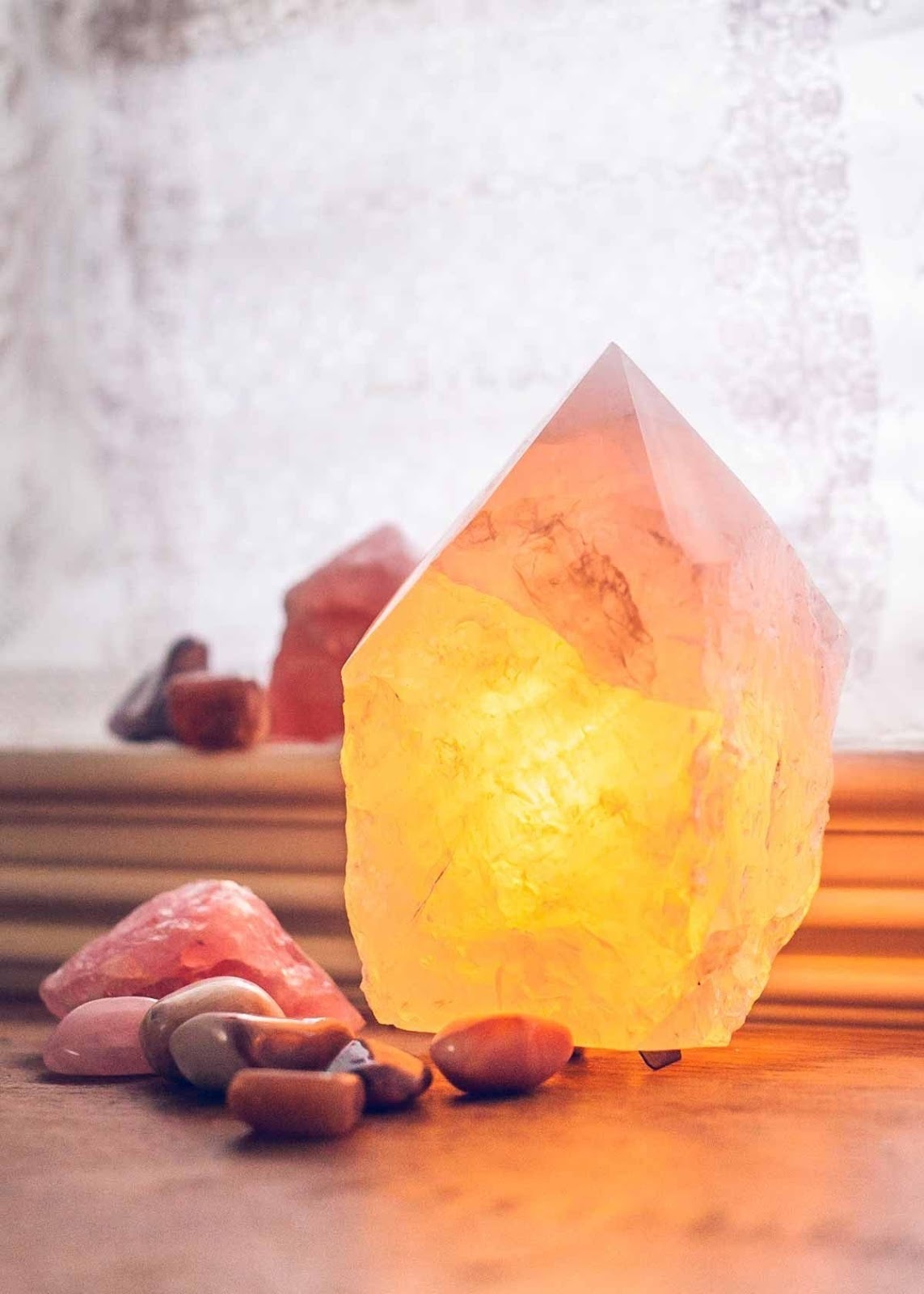 ️50 Fantastic Crystal Mineral Decor Ideas ARA HOME