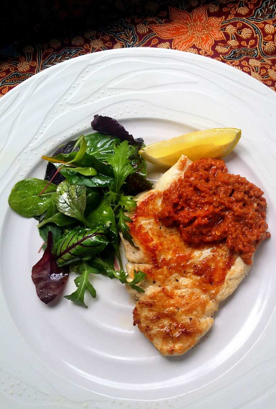 LowCarb Griddled Chicken Breasts with RomescoStyle Sauce