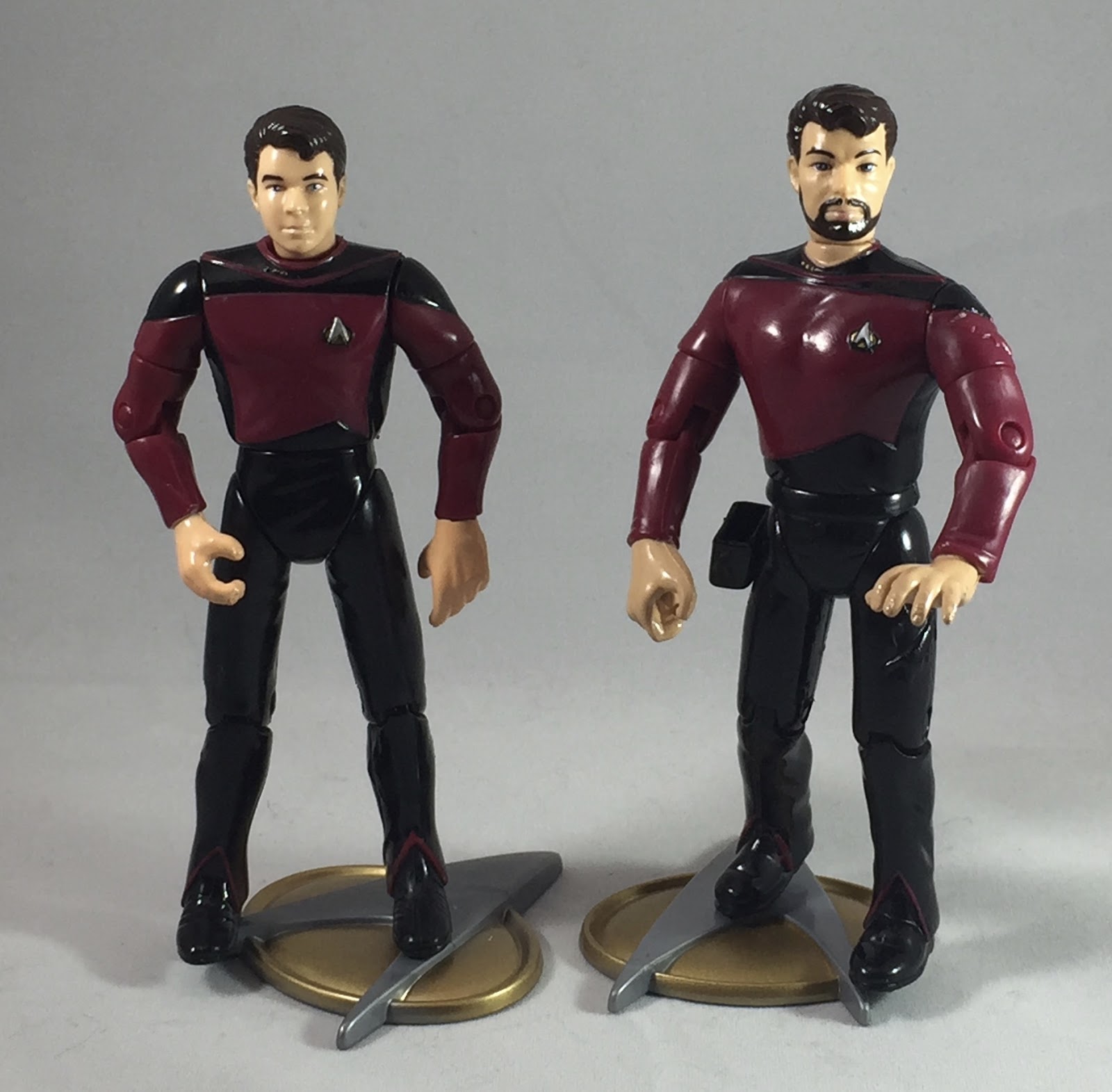 Brad's Star Trek Toy Blog: Custom Figure - Commander William T. Riker ...