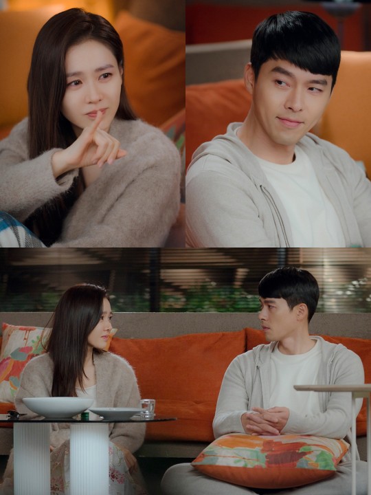 Hyunbin and Son Yejin look at each other and creating a romantic