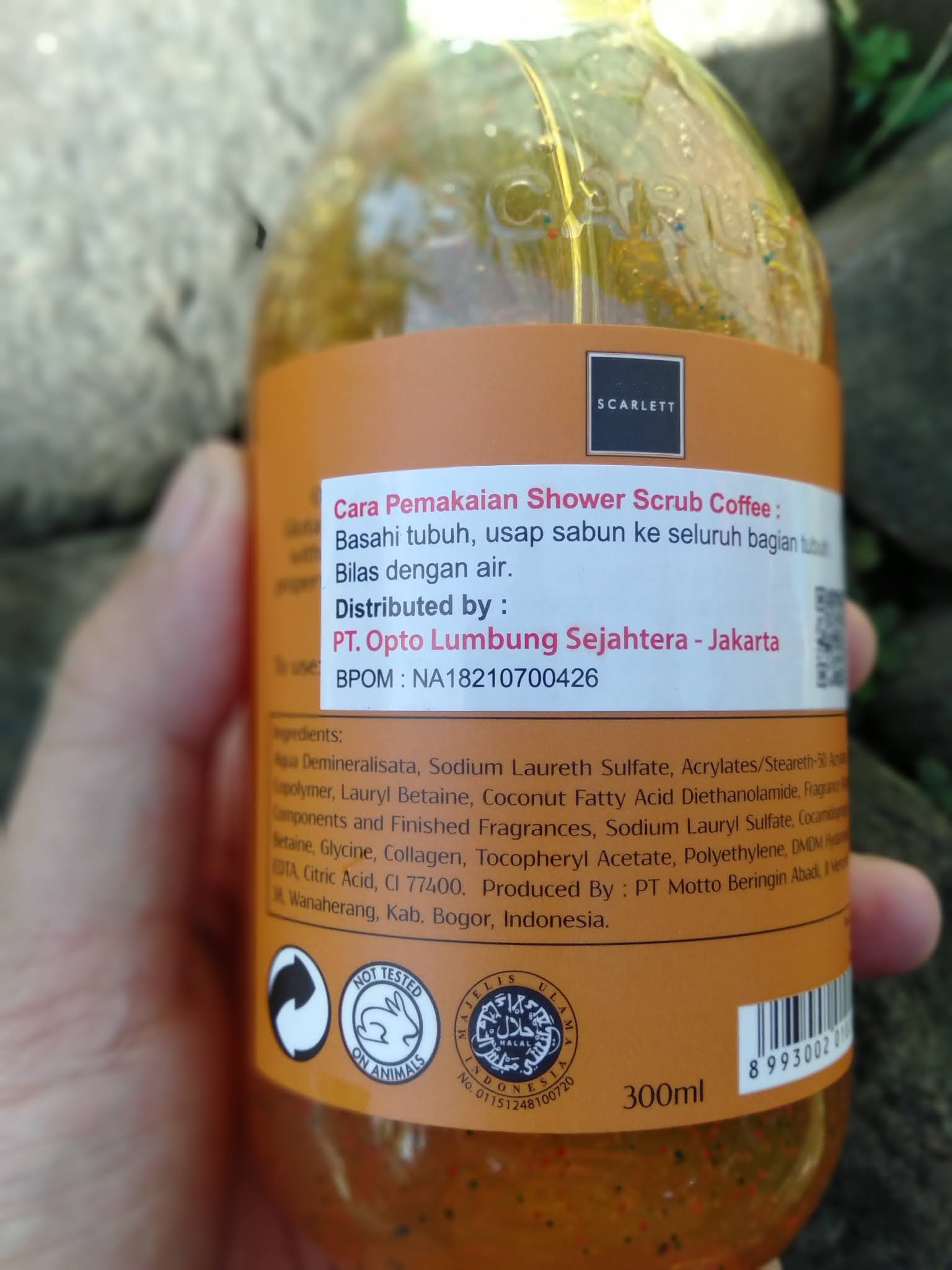 Dear, Mombeb Rasakan 5 Manfaat Mandi Pakai Scarlett Body Scrub Coffee