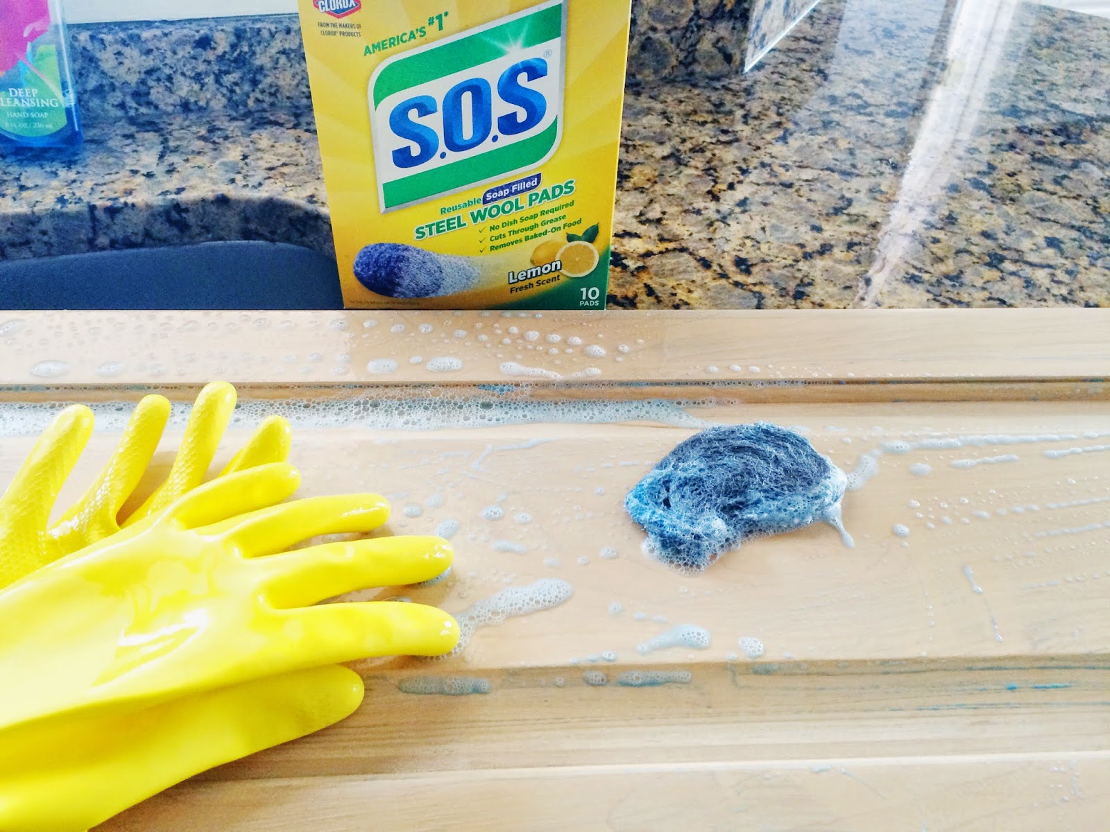 do it yourself divas: DIY How to Paint Kitchen Cabinets Like a Pro