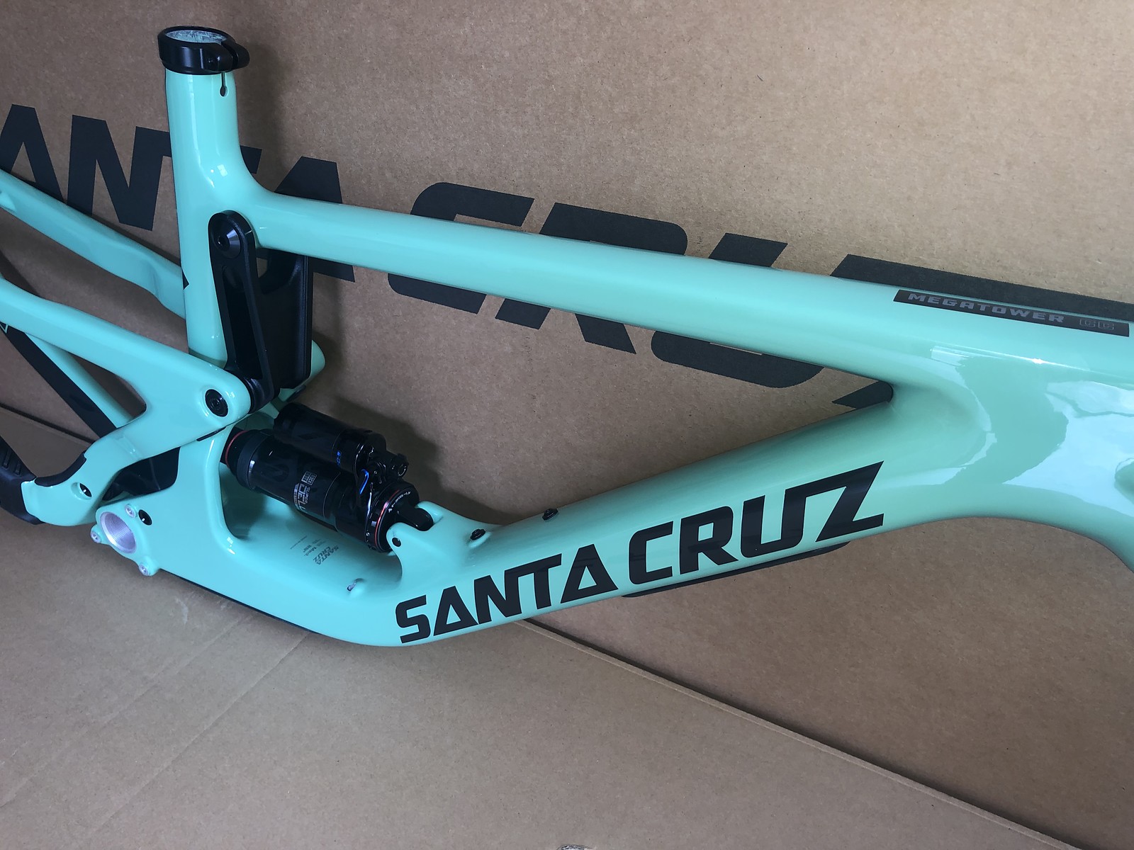 megatower frame weight