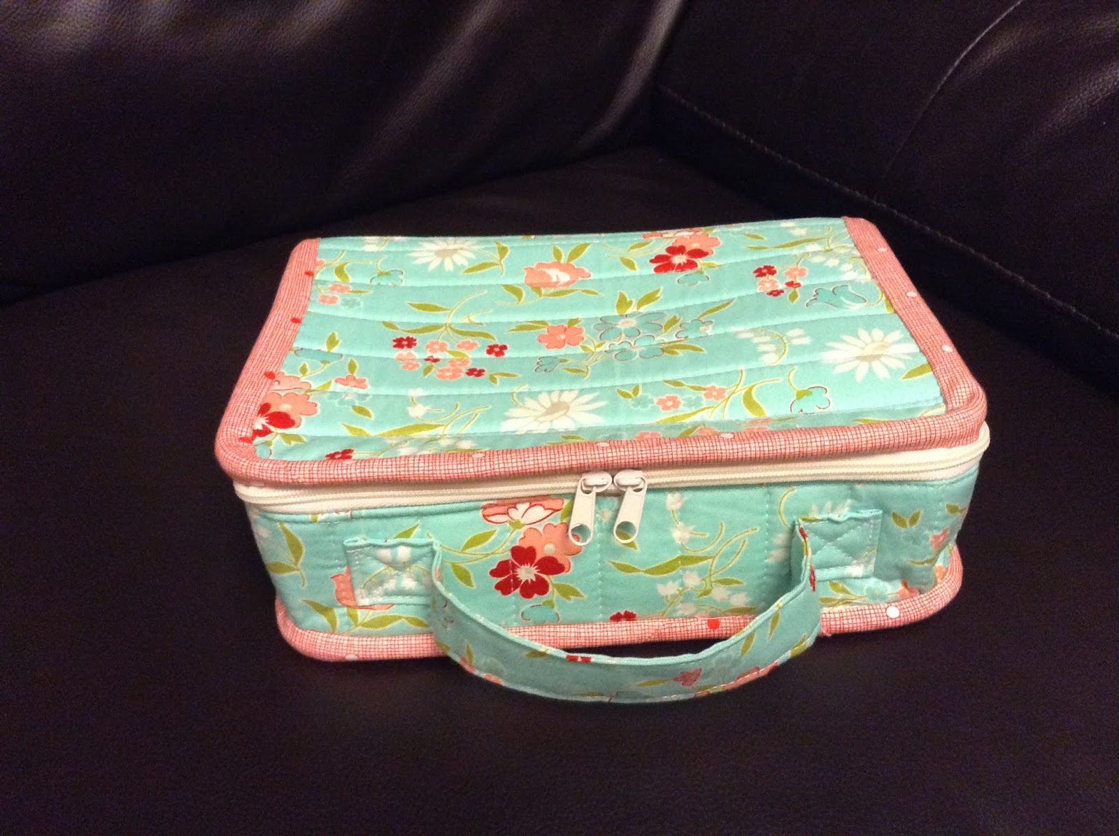 Sew Me Hold Everything! Bag finished