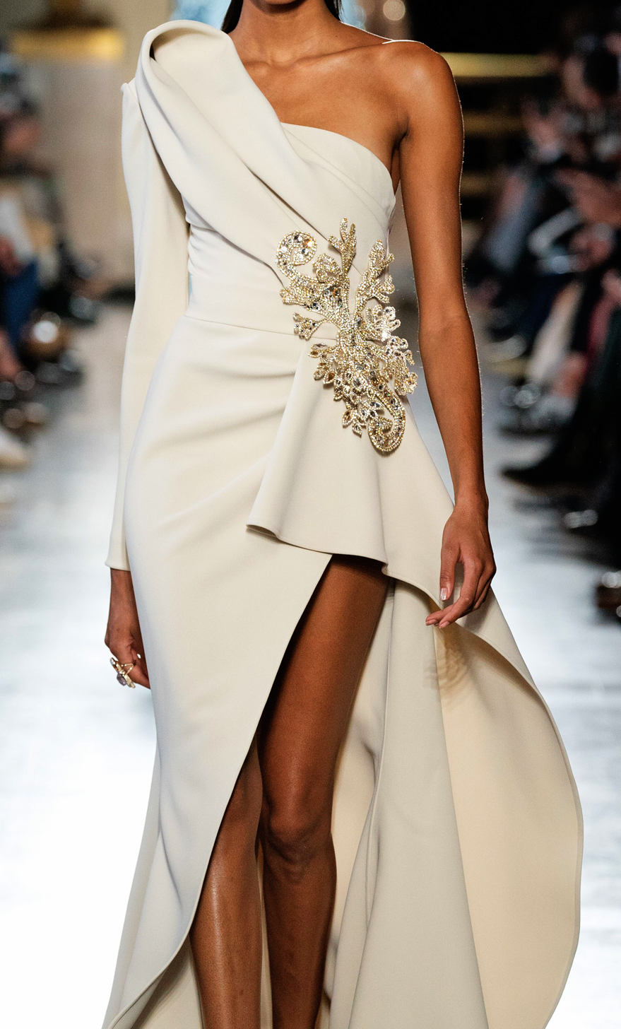 Elie Saab SS19: “ I try to enhance their charm with my creations: I ...