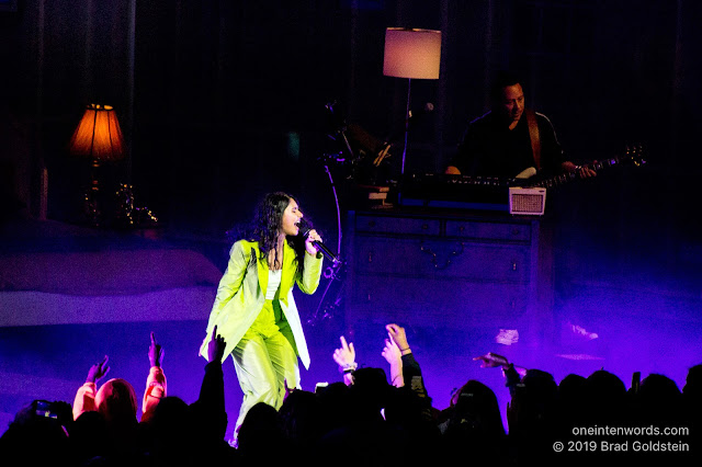 Alessia Cara at The Sony Centre on May 17, 2019 Photo by Brad Goldstein for One In Ten Words oneintenwords.com toronto indie alternative live music blog concert photography pictures photos