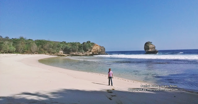 pantai di blitar