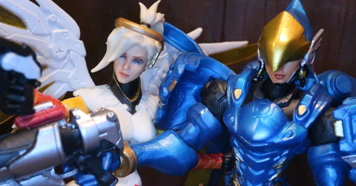 Figure Barbecue: Action Figure Review: Mercy Pharah from Overwatch Ultimates by Hasbro