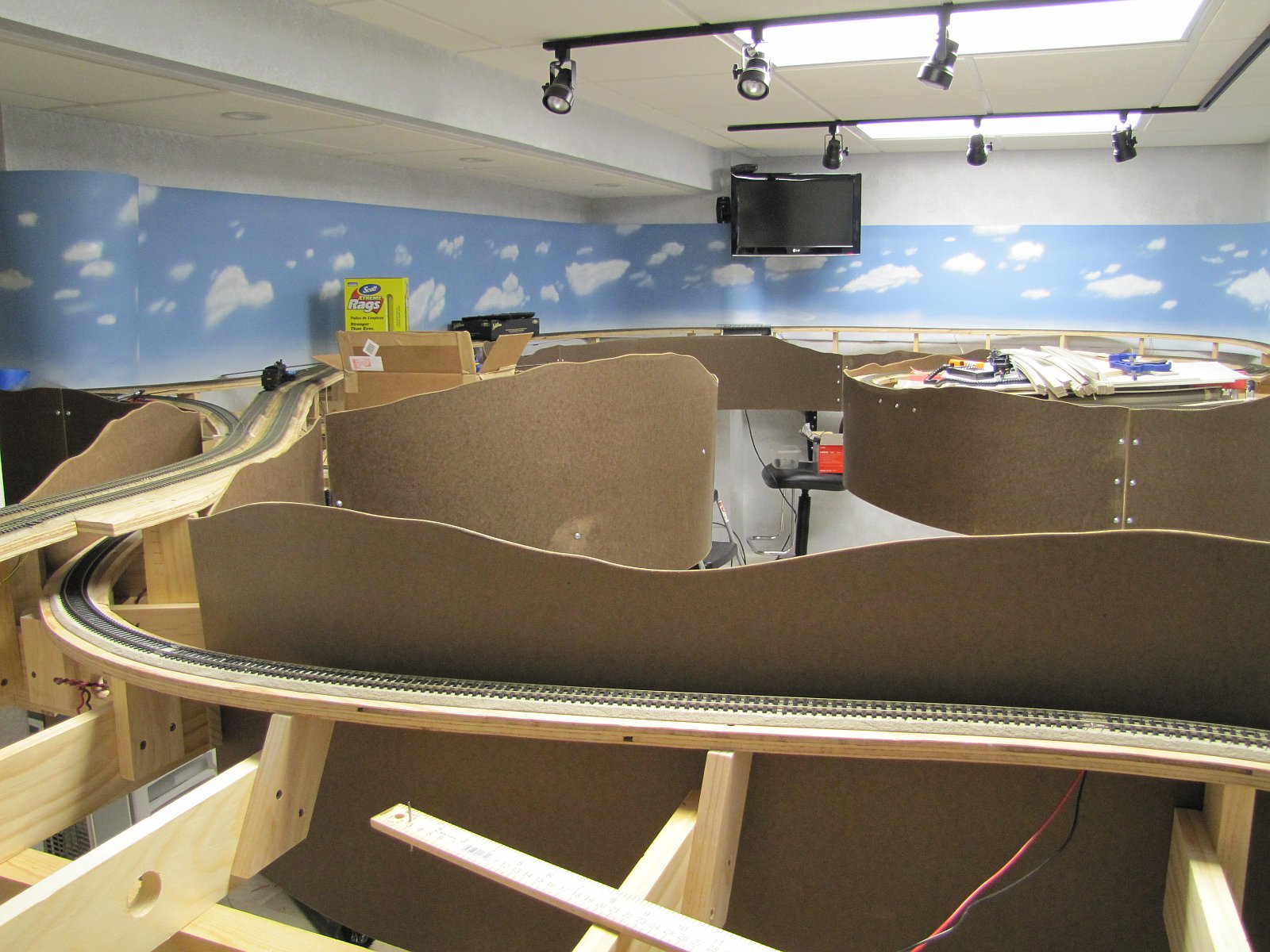 Ed's Retirement Railroad: Fascia board installed