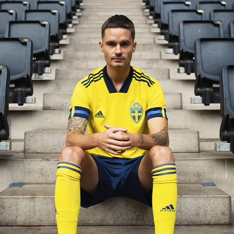 kit calcio poco prezzo