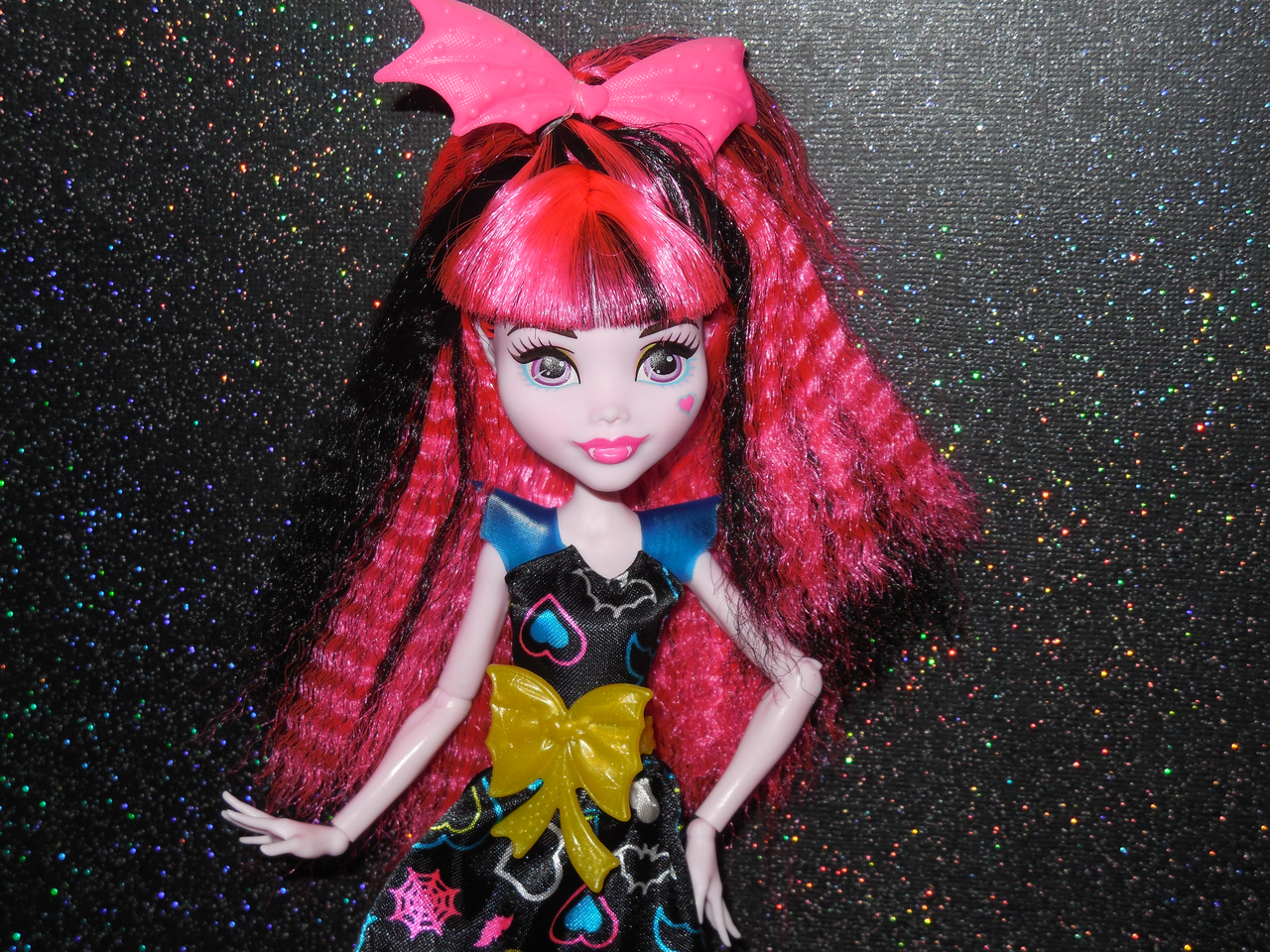 draculaura electrified