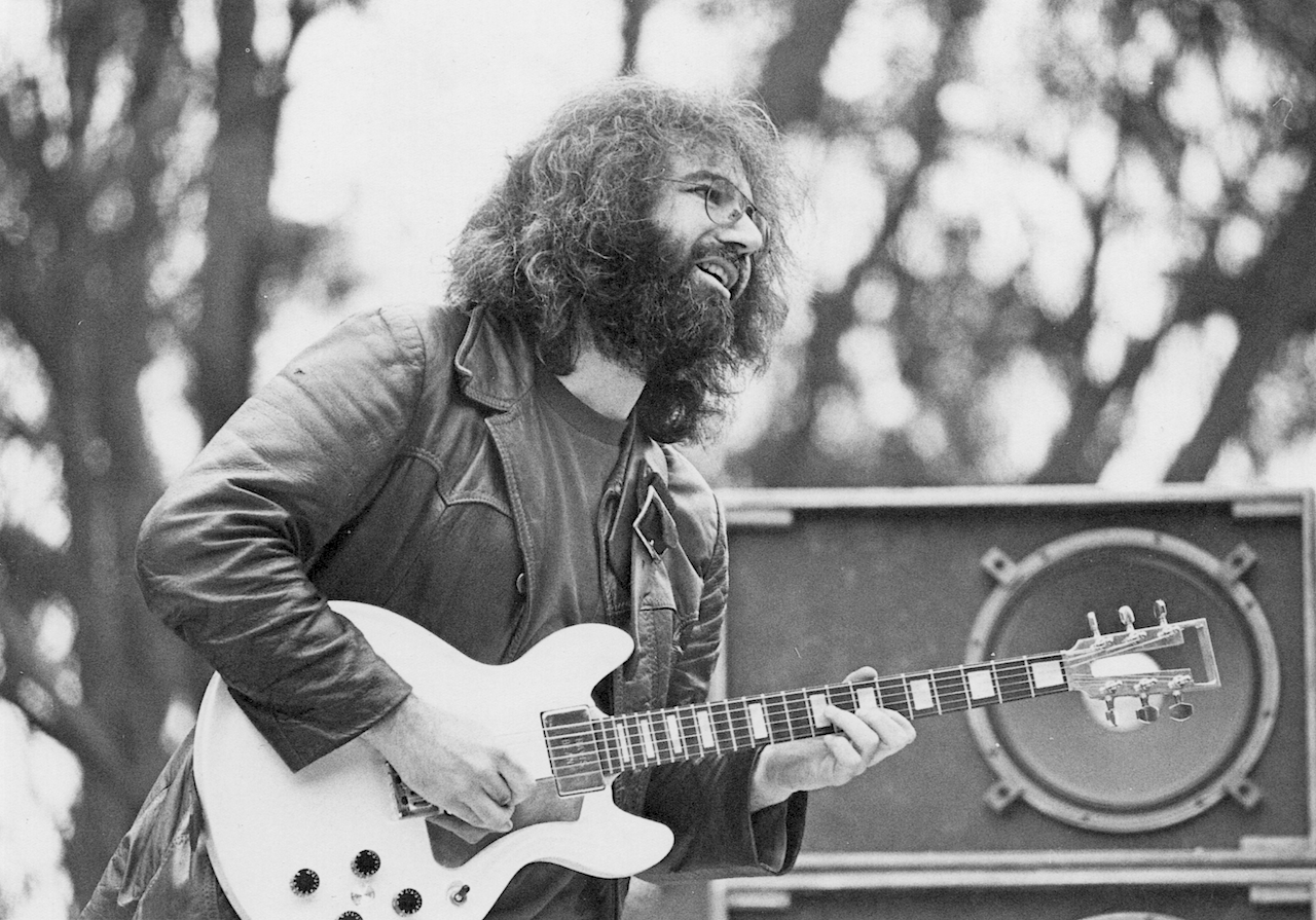 Grateful Dead Guide Jerry Garcia Instrument History (Guest Post)