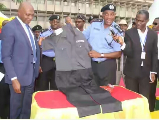 Duke Imandu Nigerian Police Launches New Uniform duke-imandu-nigerian-police-launches-new-uniform