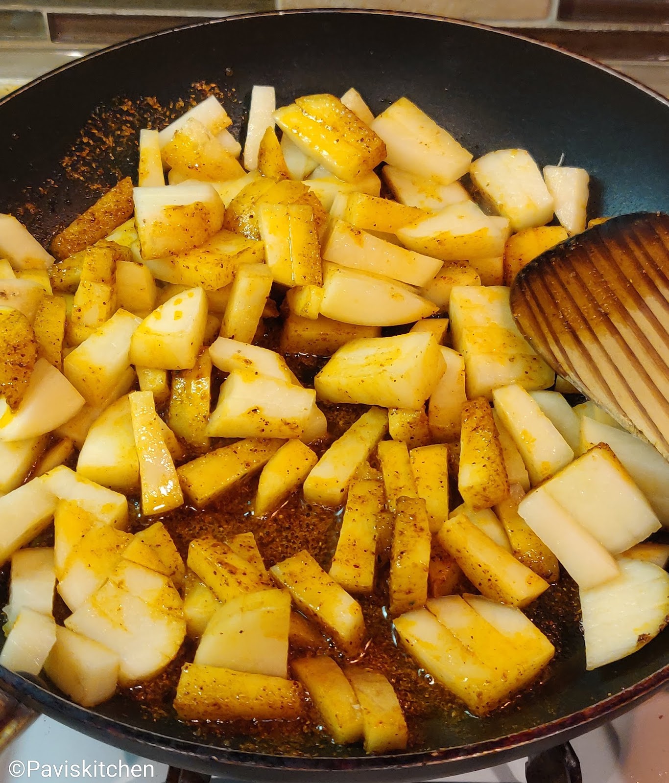 Potato varuval recipe Urulai kilangu varuval Potato fry south