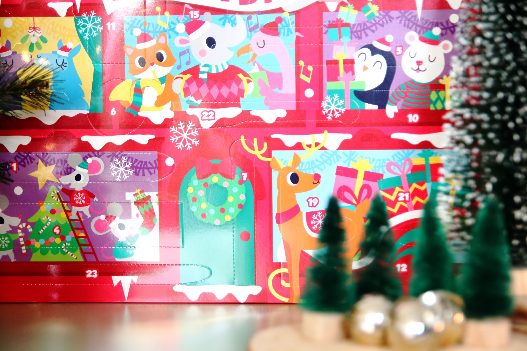 ADVENT CALENDARS A Guide for the Whole Family 2020 Treasure Every Moment