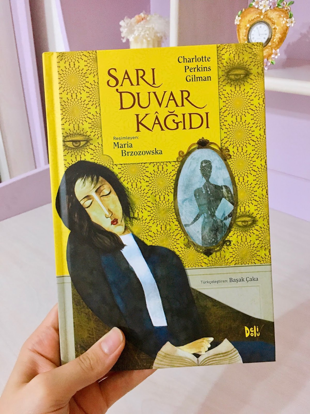SARI DUVAR KAĞIDIBİRPEMBESEVER